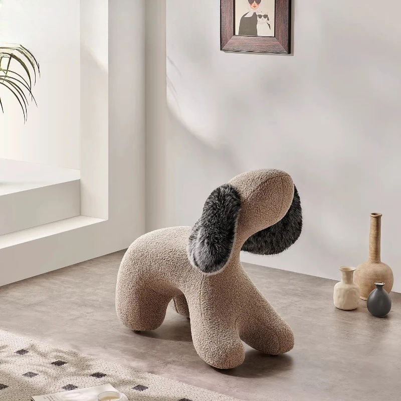 

Современный простой стул, стильный креативный табурет для макияжа.