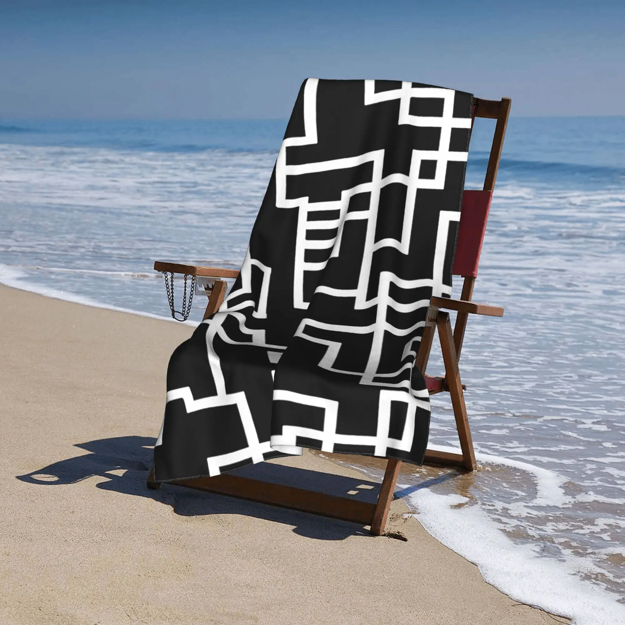1PC Black White Geometric Maze Line Beach Towel Abstract Modern Block Stripe Minimalist Microfiber Quick Dry Sand Proof Large