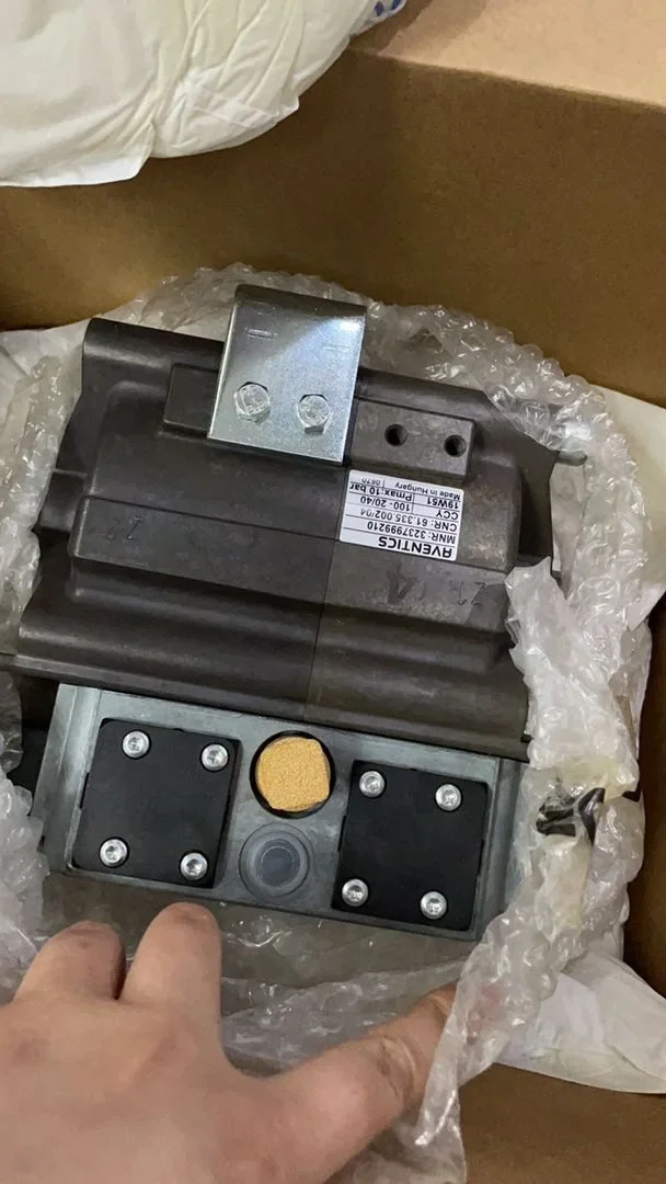 61.335.002 Silinder Tekanan CD102 SM102 Mesin Cetak Katup Silinder Tekanan D100 H40/20 Merek Asli Baru