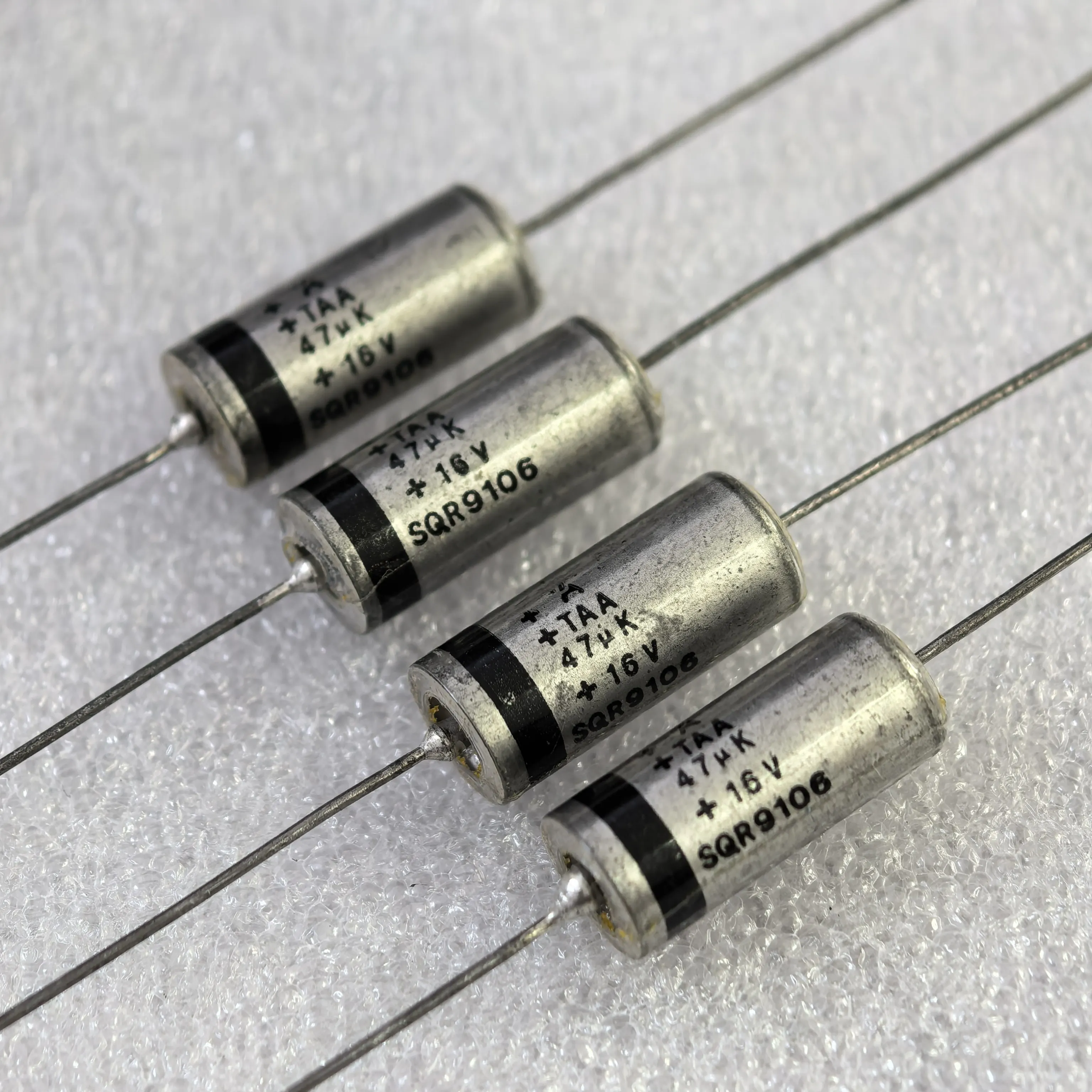 5PCS/USA 47UF 16V 475K axial lead audio tantalum electrolytic capacitor