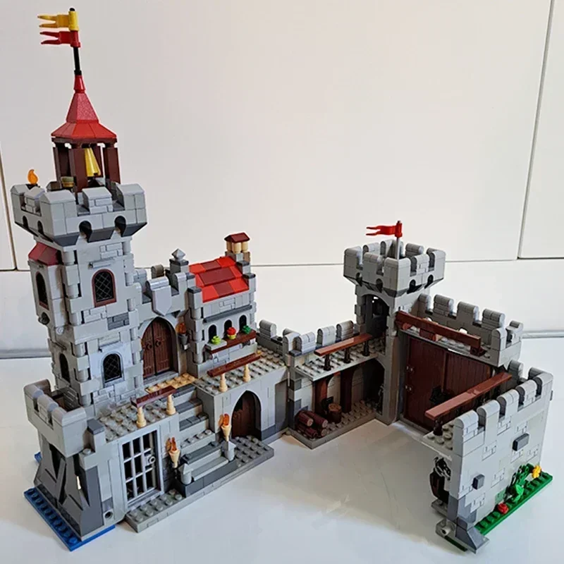 Briques de construction Moc, modèle de forteresse du Lion, château du Lochside, blocs modulaires, cadeaux, jouets pour enfants, ensembles de bricolage, assemblage