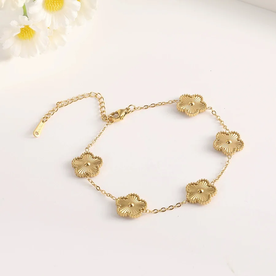 

Fashion Flower Stainless Steel Bracelets For Women Trendy Gold Color Metal Bracelet Party Birthday Daily Cute Christmas Gifts