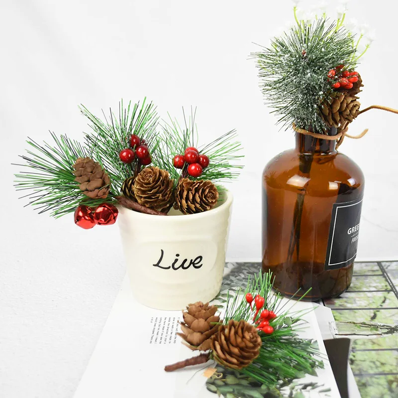 Rami di pino di natale artificiale con pigna decorazione realistica ornamento albero di natale ciondolo appeso decorazioni per la casa