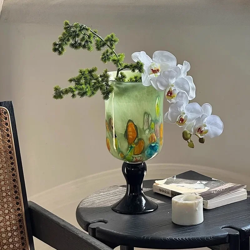 

French tall glass vase, high-end sense, especially good-looking desktop decoration, glazed flower utensils, retro green flower