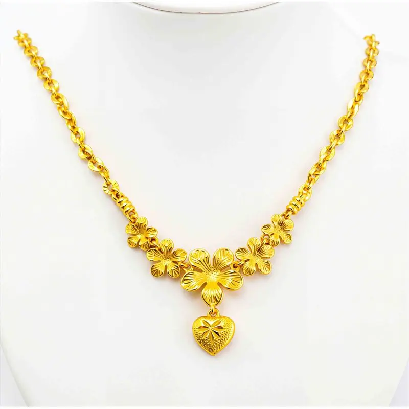 Fashionable 18K Gold Flower Heart Pendant Necklace, Elegant Light Luxury Choker Chain For Women, Birthday Gift