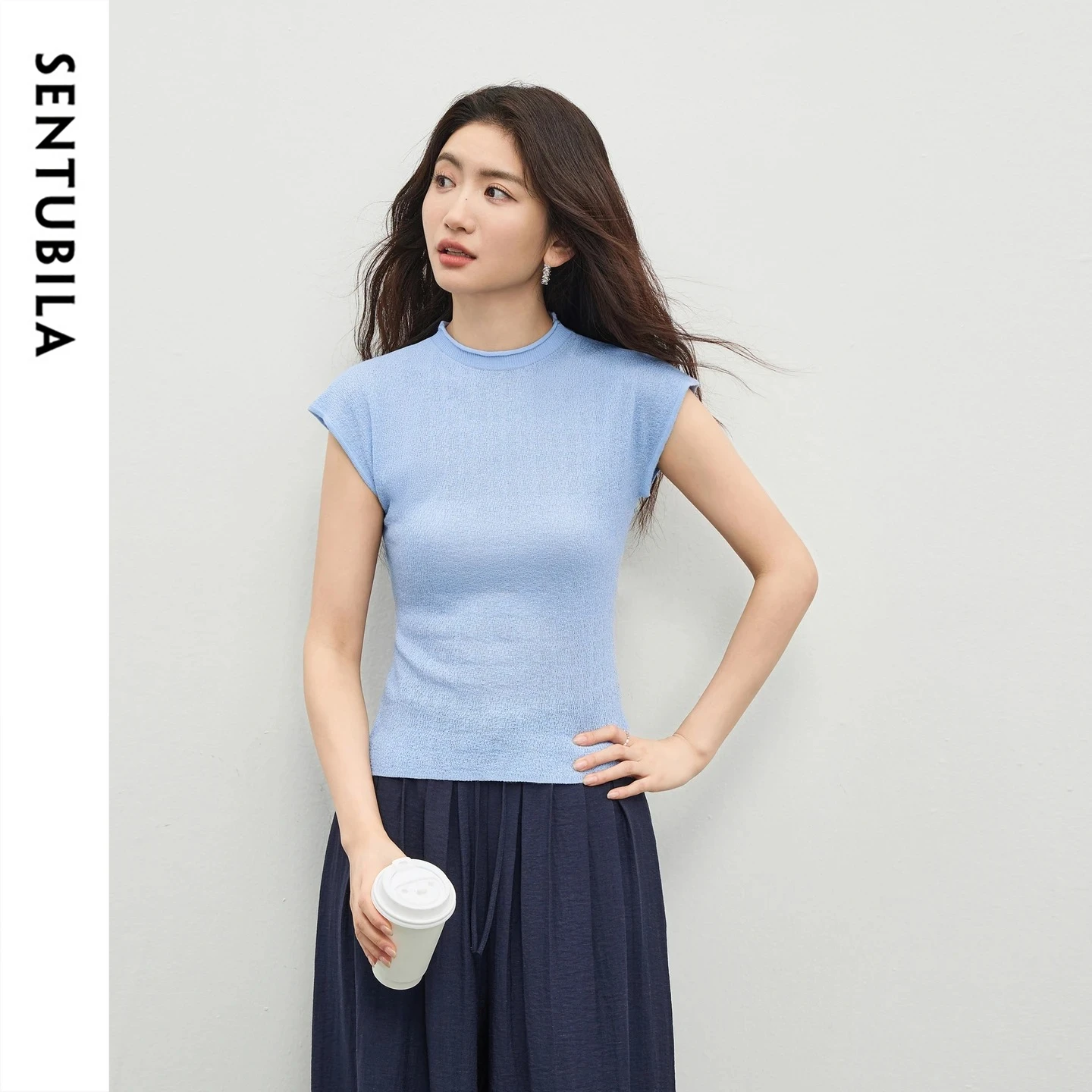 SENTUBILA Women's Simple Sleeveless Knit Top 2026 Summer Office Rolled Ribbed Crew Neck High Stretch Slim Pullover W62HA4664