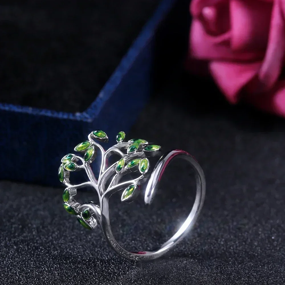 Trendy Women's Green Branch Shape Dinner Party Rings Versatile Embellished Resizable Opening Ring Set for 2026
