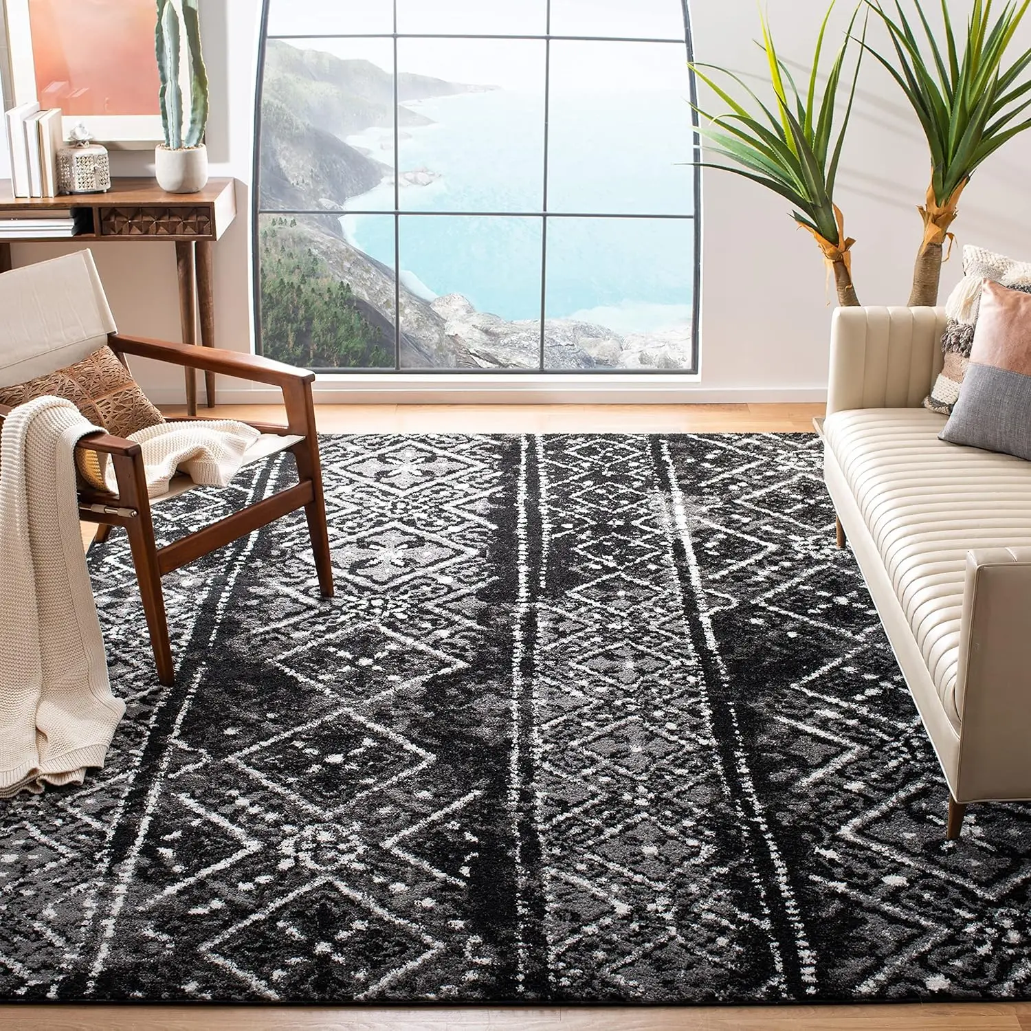 

Area Rug Black & Silver, Moroccan Boho Distressed Design, Non-Shedding & Easy Care, Ideal for High Traffic Areas in Living Room