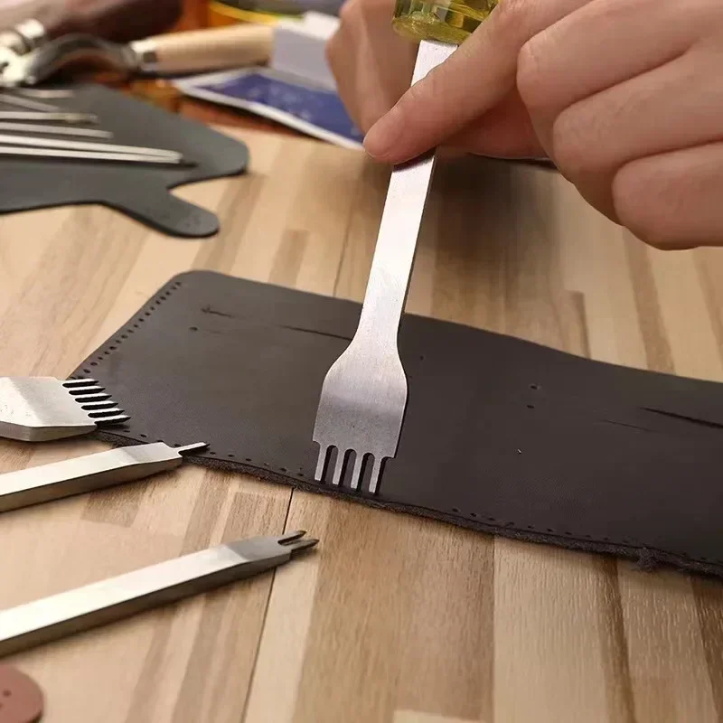 4 Pcs/Set 3/4/5/6mm Space Punch Lace Stitching Tool Leather Craft Tool Punch Use Hand Stitching Leather Punching Tool for DIY