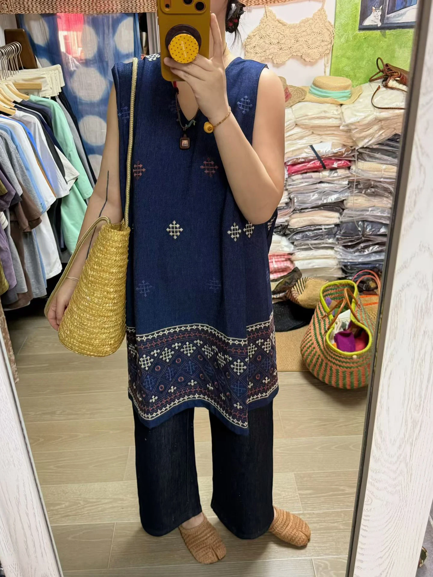 

Retro V-neck Embroidered Denim Vest Skirt Mid-length plus Size Women's Summer Fashion Loose Fit Casual Style Dress