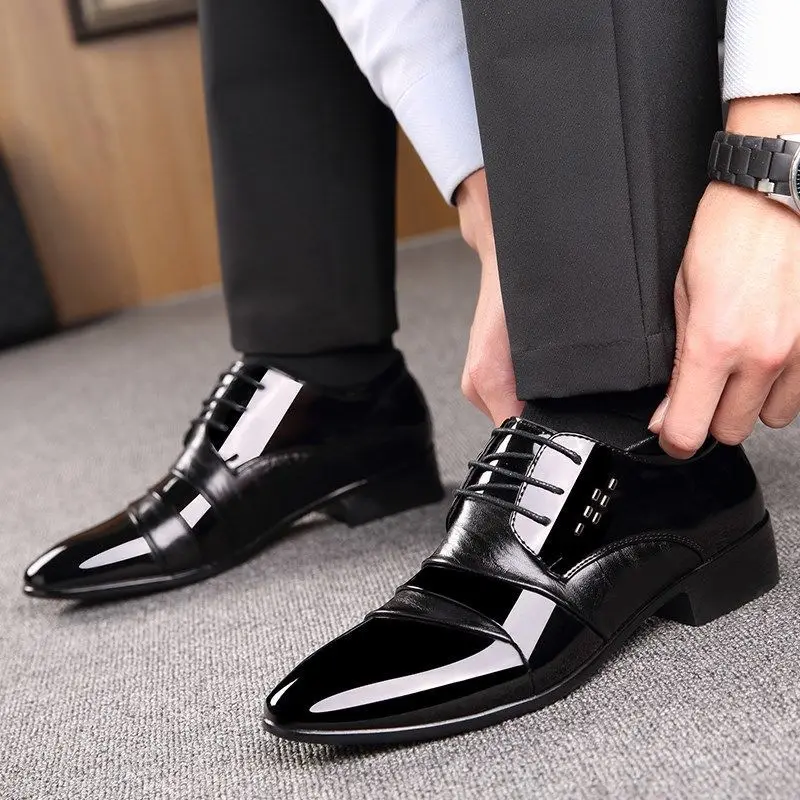 

Black Bright Upper Pointed Toe Social Shoe for Men Spring Autumn Legitimate Leather Dress Shoes Man New 2025 Style Suit Footwear