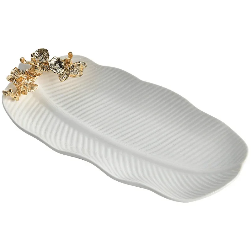 Ceramic pure white strip plate, banana leaf ceramic plate, hotel home sushi dim sum plate