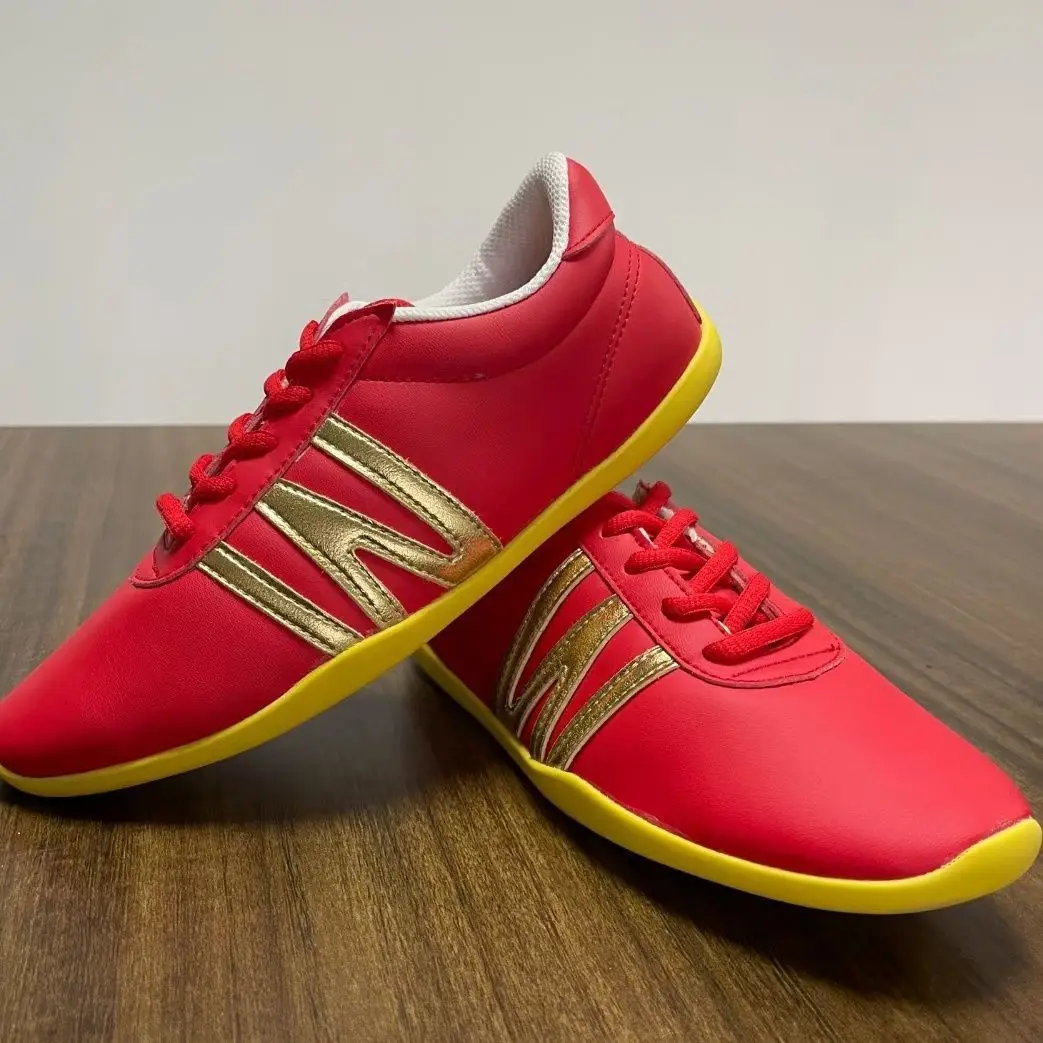 新しい快適な子供用トレーニングシューズ耐摩耗性武道競技靴ソフトオックスフォードメンズスポーツシューズ