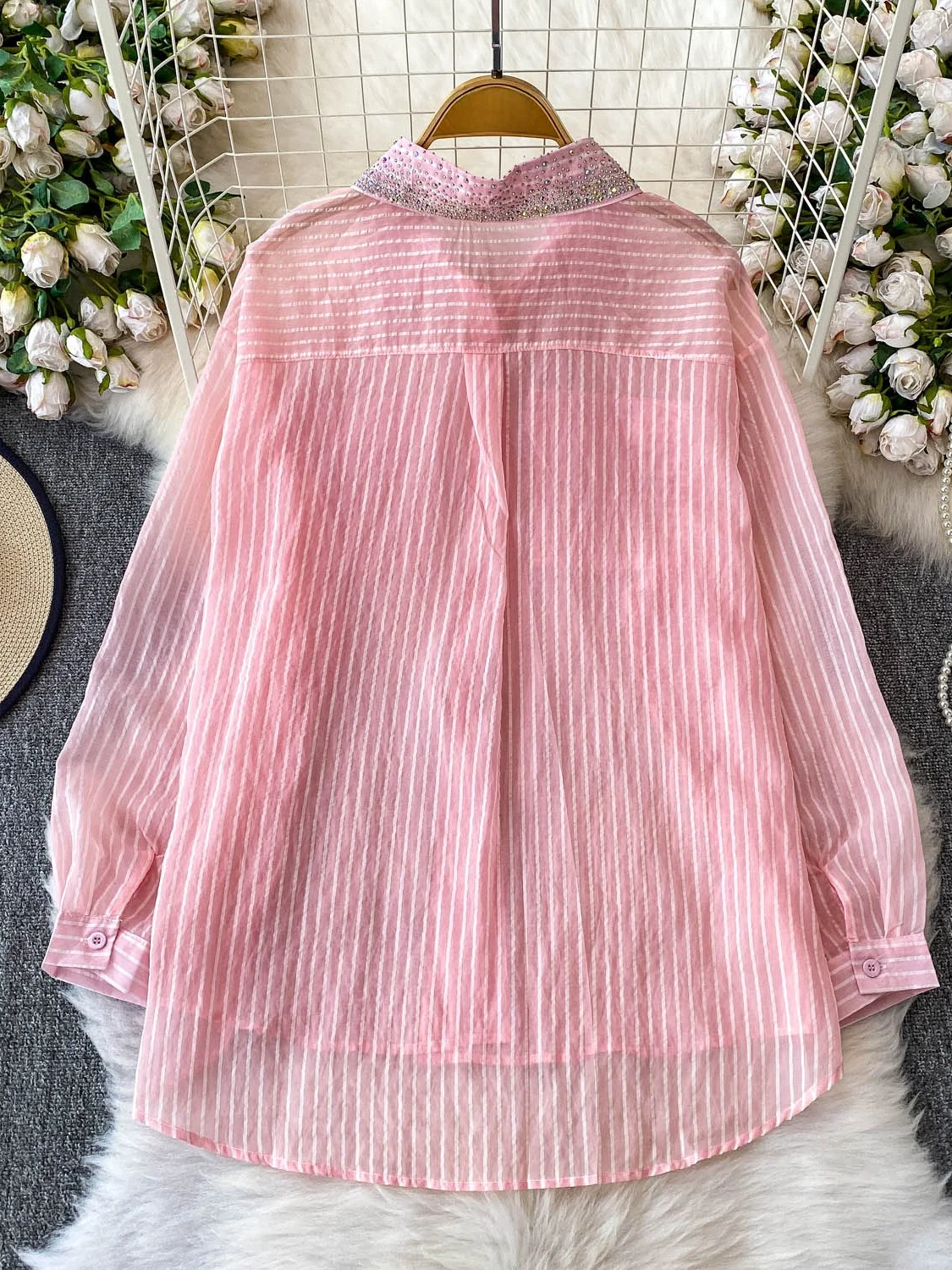 قميص نسائي بأكمام طويلة للحماية من الشمس، قميص شيفون رقيق مضاد للتجاعيد وفضفاض، تصميم عصري للعمل مزين بالماس ومخطط