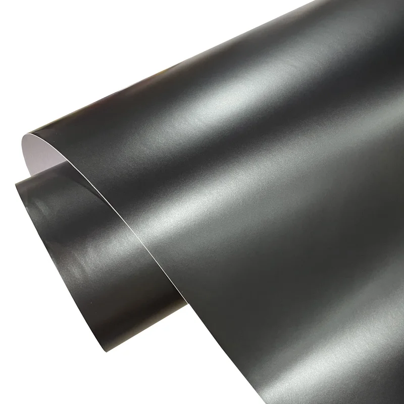 Premium-Vinylfolie aus mattem Chrom und metallischem, anthrazitfarbenem, selbstklebendem Kfz-Auto-Aufkleber zum Verpacken mit Luftlöschblase