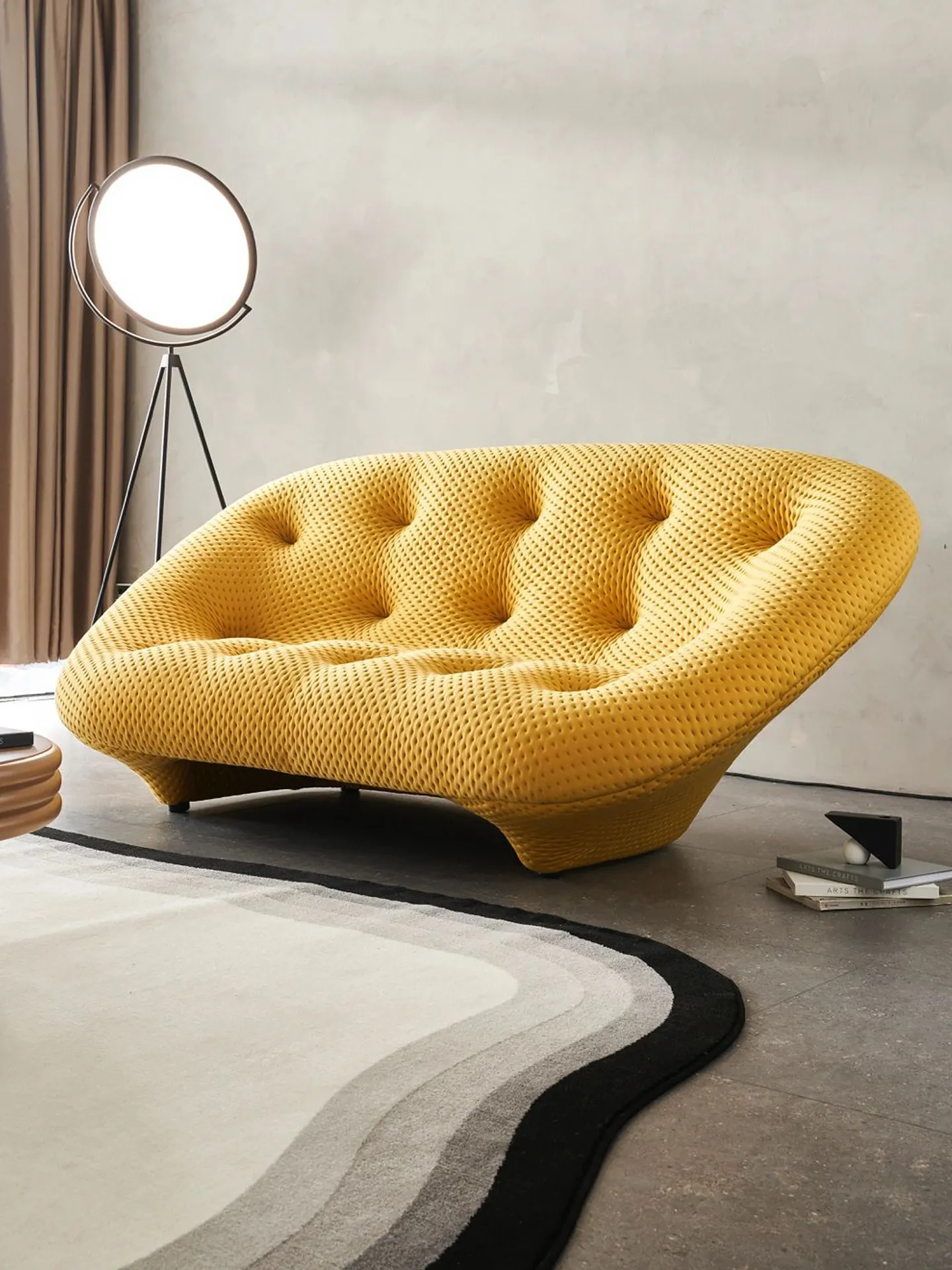 Curved sofa living room designer small apartment Internet celebrity Italian shell sofa freehand space personalized fabric sofa