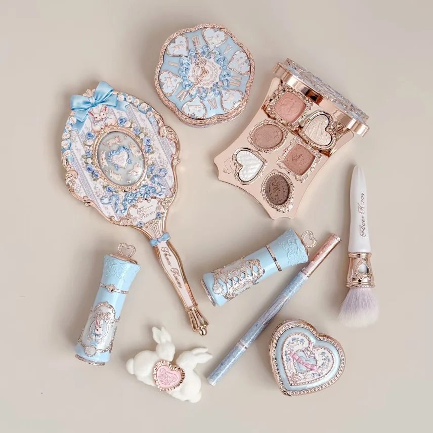 Flower Knows Makeup Set Box Full Swan Bear Garden Collection Embossed Blush Shine Lipstick Kit Foundation  All in Maquiagem Kit
