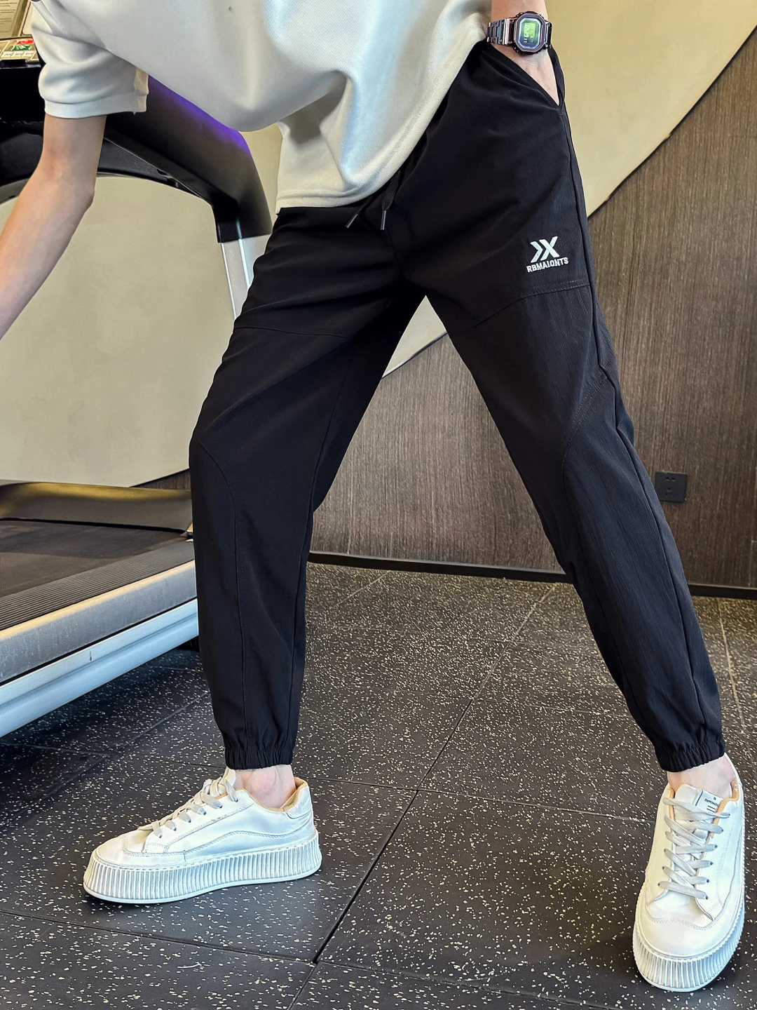 

Qui Dry Harlan мужские повседневные брюки летние модные Bla свободный крой с манжетами для отдыха дышащие молодежные тонкие модели