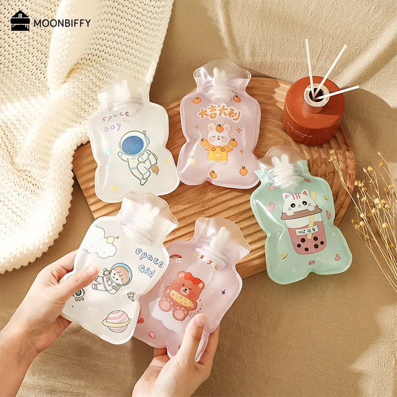 Cute Mini Hot Water Bottles Portable Small Transparent Cartoon Water Filled Winter Hand Warming Water Bag Home Warming Supplies