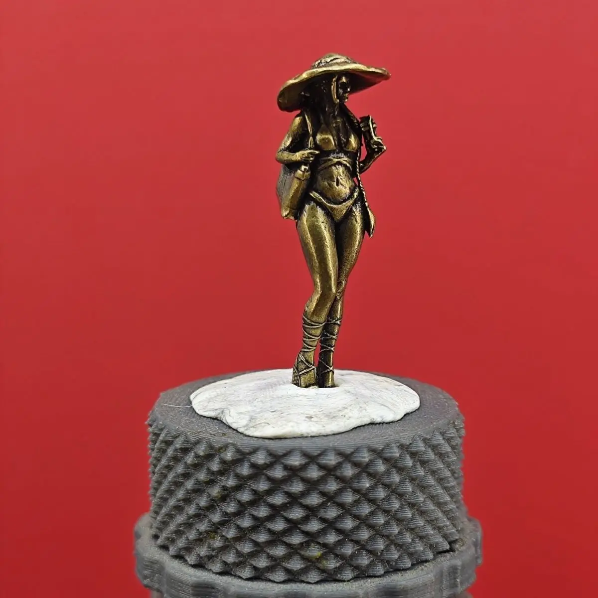 Brass Modern Sexy Beach Beauty Bikini Fashion Swimsuit Miniature Landscape Model Car Model Statue Ornament