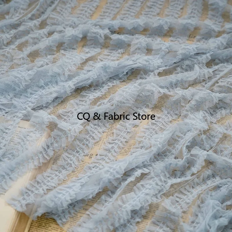 

Модная текстура! Многоцветная сетчатая ткань с вышивкой в вертикальную полоску с рюшами по краям для украшения свадебного платья и вечернего платья