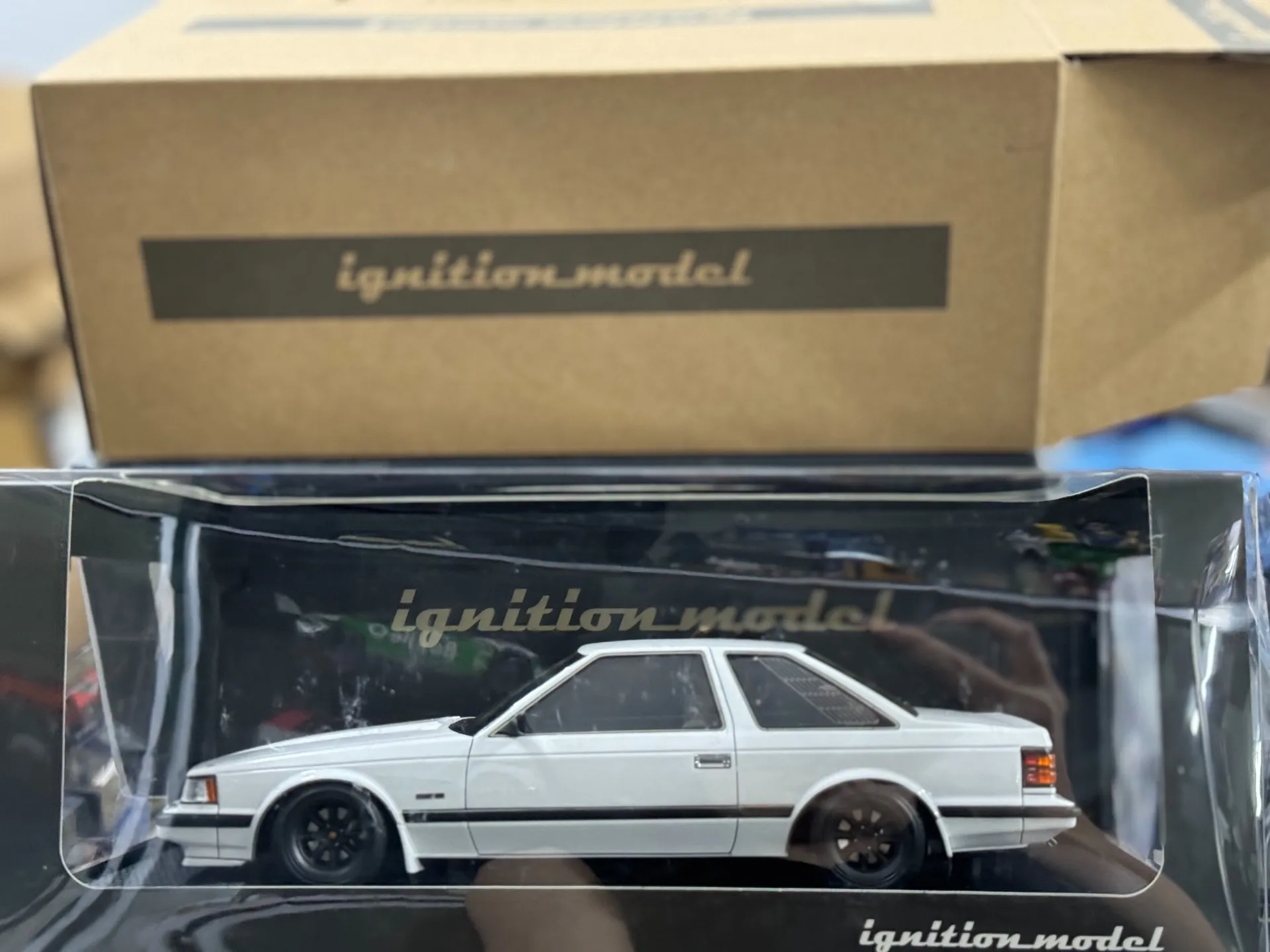 

Old Box IG 1/18 Scale Toyota Soarer 2800GT Extra (Z10) Resin Car Model Collectible Toy Gift Souvenir Display Ornament