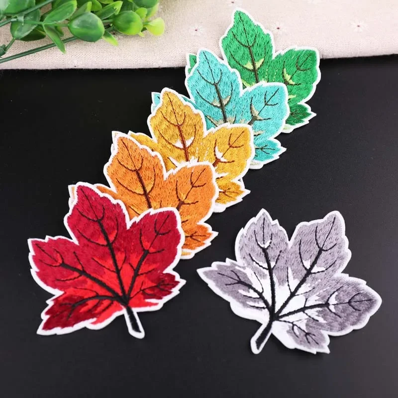Maple Leaves Plant Iron-on Sew Embroidered Badge Patches for DIY T-shirt Dress Pants Backpack Clothing Appliques Sticker