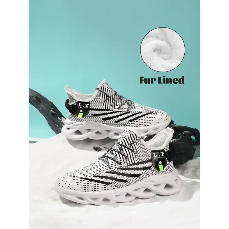 

Fujeak Autumn Winter Men Fur Lined Sneakers Ultralight Platform Casual Walking Shoes Waterproof Sport Shoe Large Size 39-46