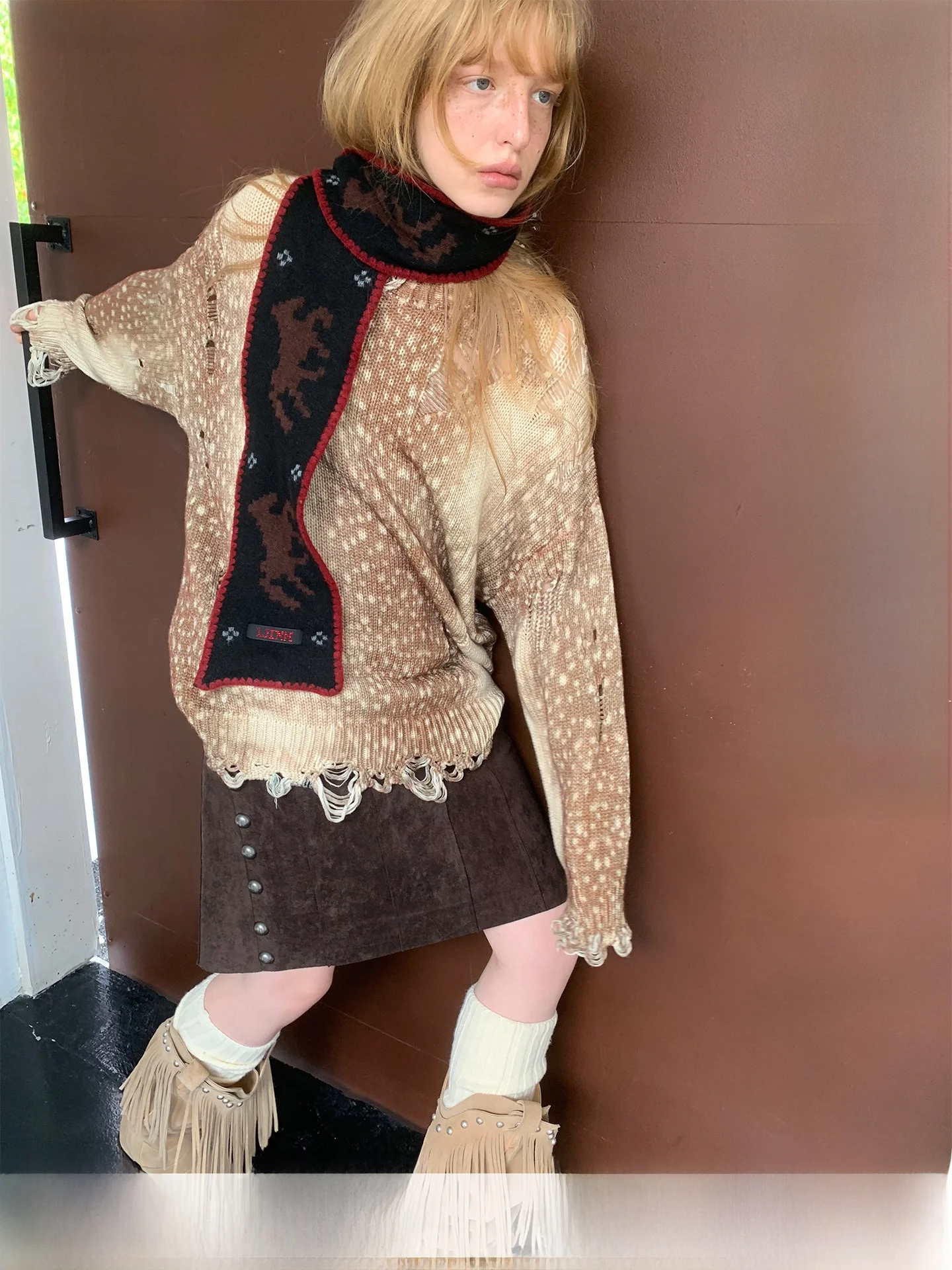 

Retro Deer Pattern Printed Hollow out Loose round Neck Knitted Sweater Women's Lazy Style Cotton Blend Winter Long Sleeve Top