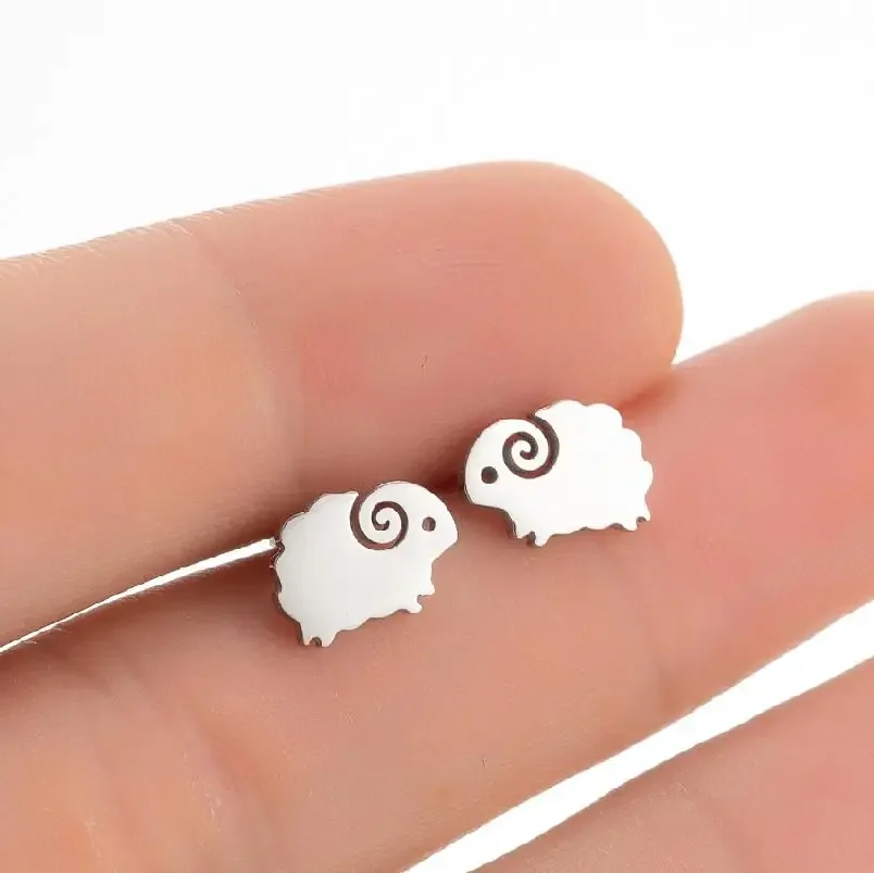 נירוסטה עגילי כבשים חמוד בעלי החיים Stud עבור נשים ילדה מתכת מיני קיץ אוזן תכשיטי מתנה נשי ציפורני אוזן פירסינג