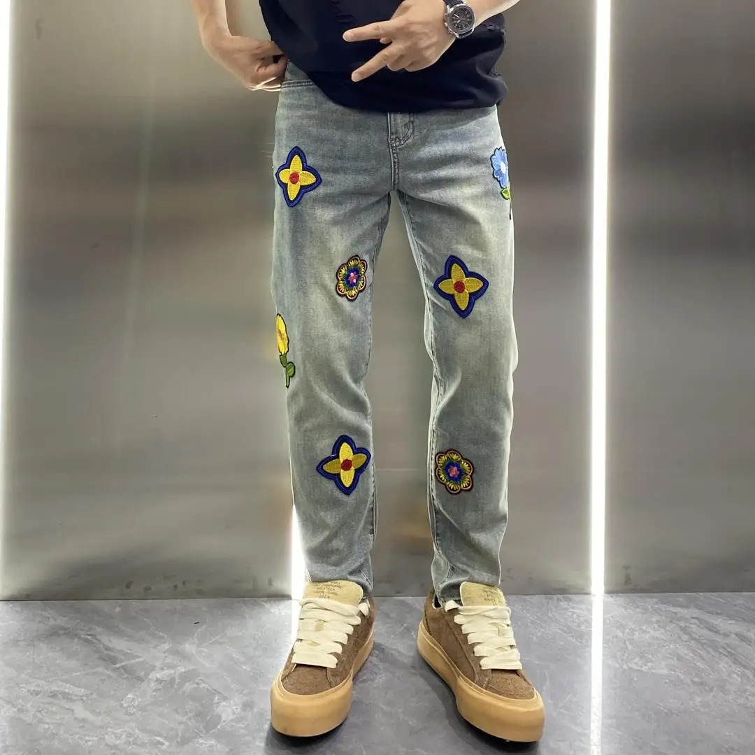 

Мужские джинсы прямого кроя с вышивкой в виде лепестков, свободные, с завышенной талией, повседневные, модные, осень 2025