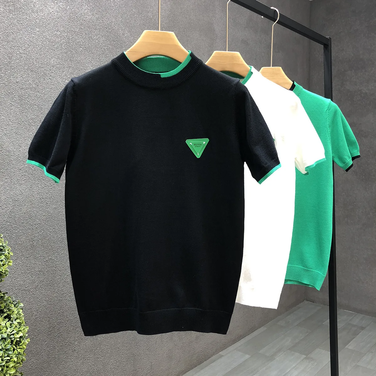 White Knitted Short-sleeved Sweater Men's Trend Half-sleeved Sweater T-shirt Men's Bottoming Shirt Man Clothes