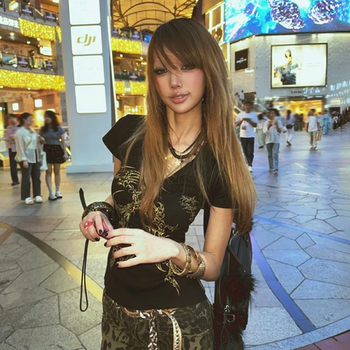 Imagen 2 del producto Karrcat-Camiseta con estampado de tatuaje de estética Grunge, Tops japoneses Y2k con cuello en V, camiseta de manga corta estilo Trashy de los años 2000, Retro americano