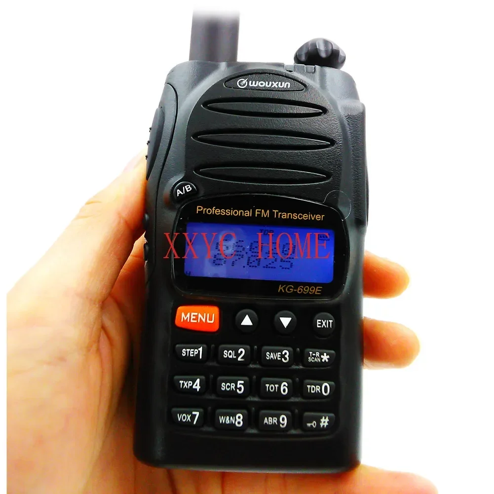 KG-699E 66-88MHz  / 136-174MHz / 400-470MHz Handheld Transceiver Two Way Radio 5W