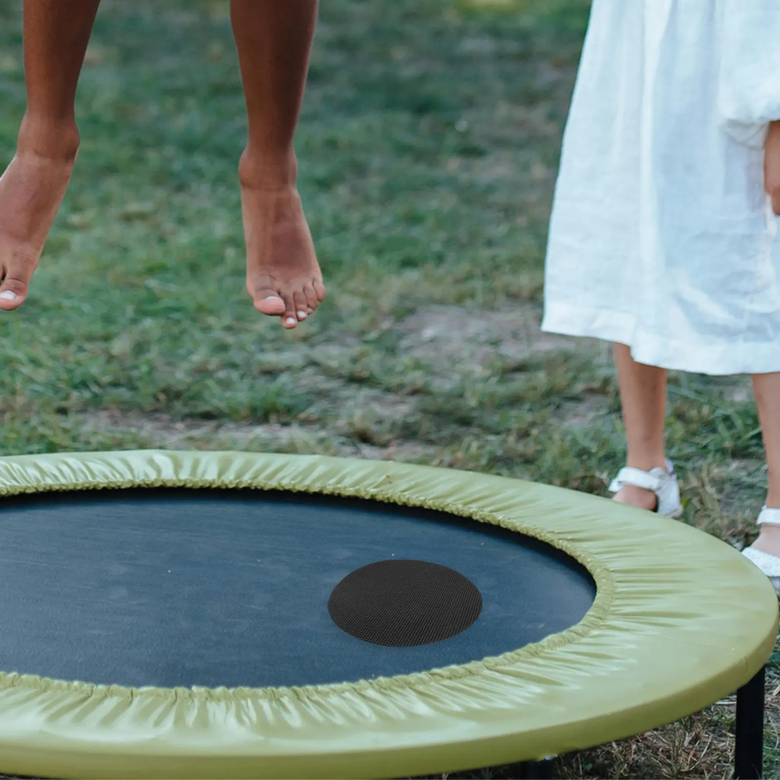 

1 Set Trampoline Repair Kit Round Patches With Scraper For Mat Holes Durable Fixing Solution Compatible Multiple Brands Jumping