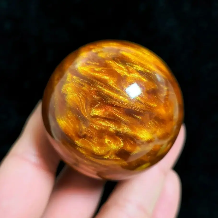 

Natural Resin Golden Silk Black Coral Sea Willow Exercise Ball Hand Massage Tool Ball Palm Ball Exercise Ball Handball
