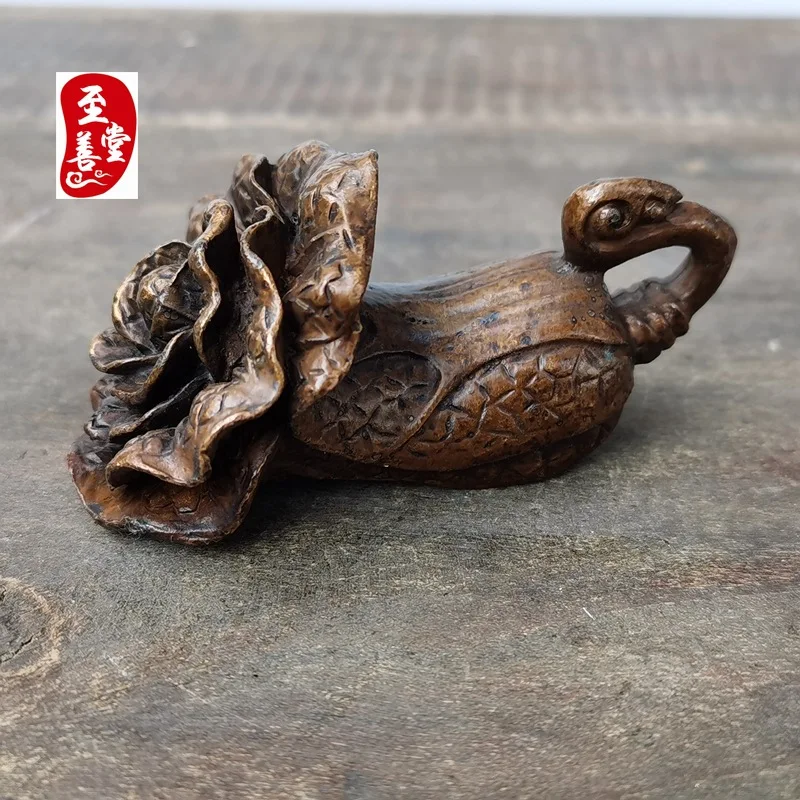 Antique collectible, old patina, antique-style alloy copper living room decoration, cabbage-shaped figurine symbolizing wealth7.