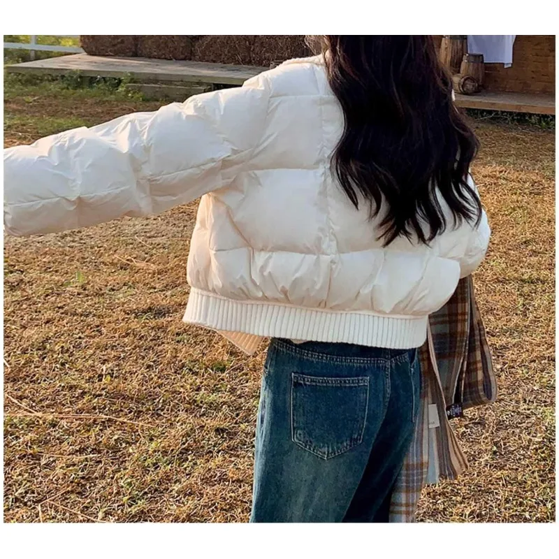 Down jacket women's short winter new small super good-looking fried street white duck down jacket winter clothes women