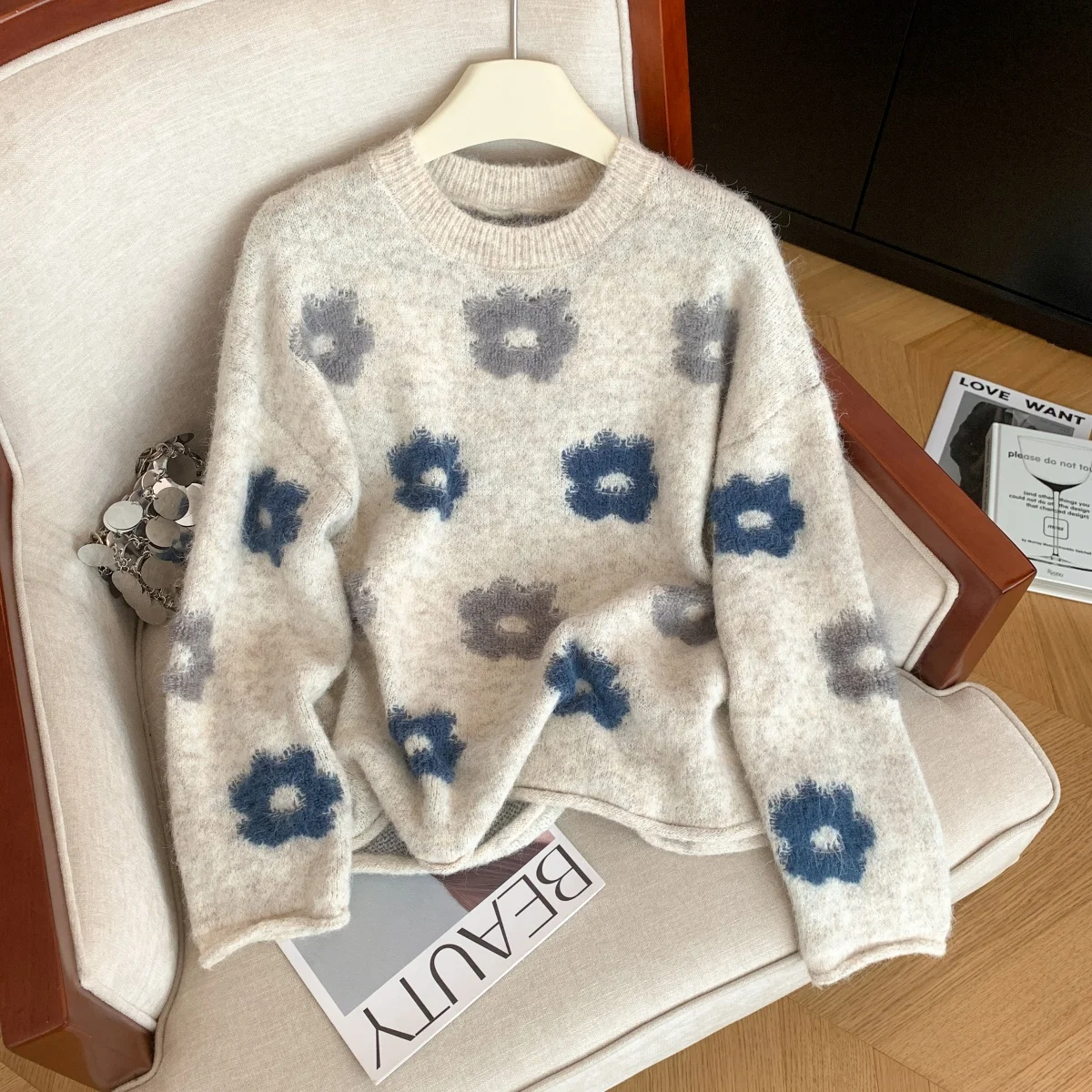 

Women's Apricot Floral Pullover Korean Sweater Vintage 2000s Y2k Long Sleeves Jumper Knit O-Neck Oversize Sweater Spring Autumn