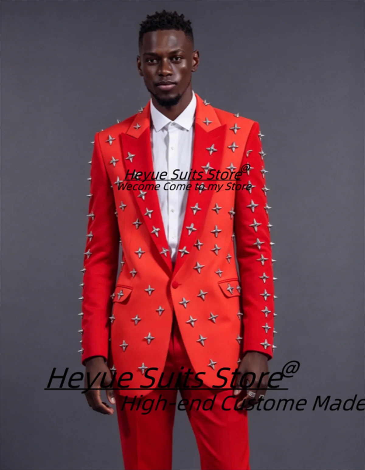 High-end Red Men Suits Customized Silver Star Rhinestone Studded Groom Wedding Tuxedos 2 Pcs Sets Male Prom Blazers Ropa Hombre