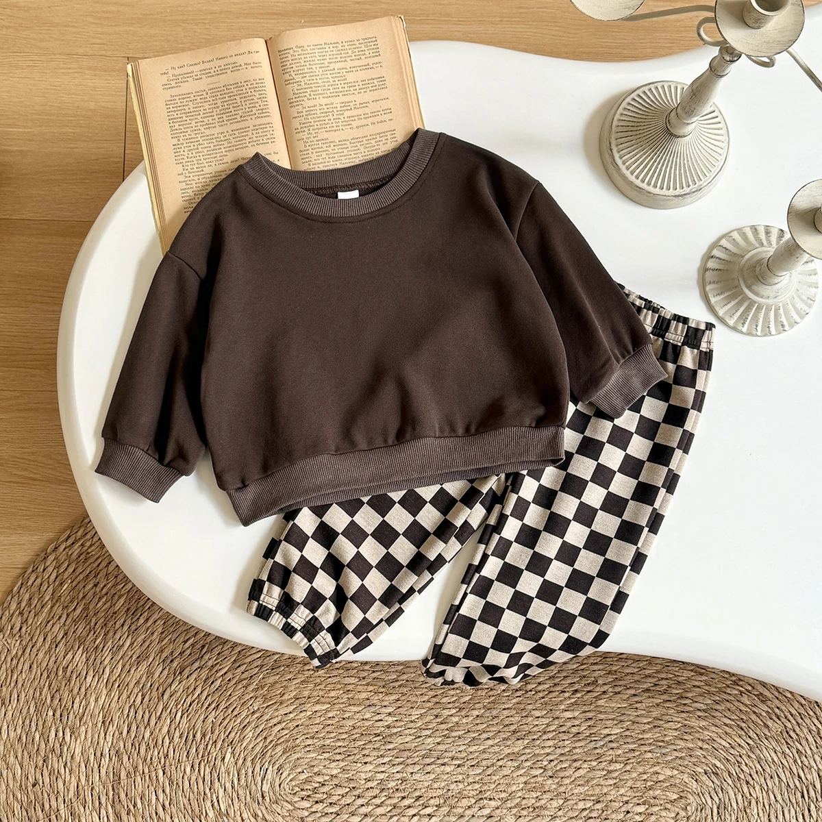 Frühling/Herbst Baby-Set 0-3 Jahre Kapuzenpullover Einfarbiges Oberteil+Karierte Hose Bequemes Stylisches Baby-Outfit für den Herbst – Detail 4