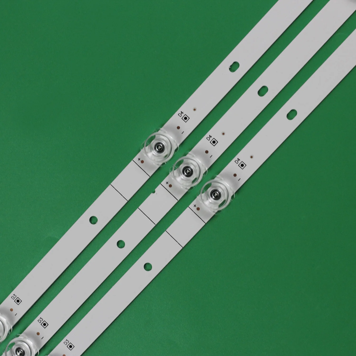 780 milímetros LED strip Para Hisense 43 \