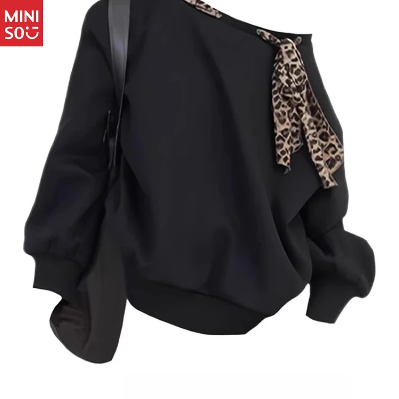 

Miniso Korean Leopard Tie Shoulder Top, 2025 Off Shoulder Sweatshirt, Lazy Fall Blouse