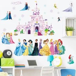 Disney Lovely Snow White cenerentola Aurora Princess Wall Stickers per la camera dei bambini decorazione della casa carta da parati congelata soggiorno