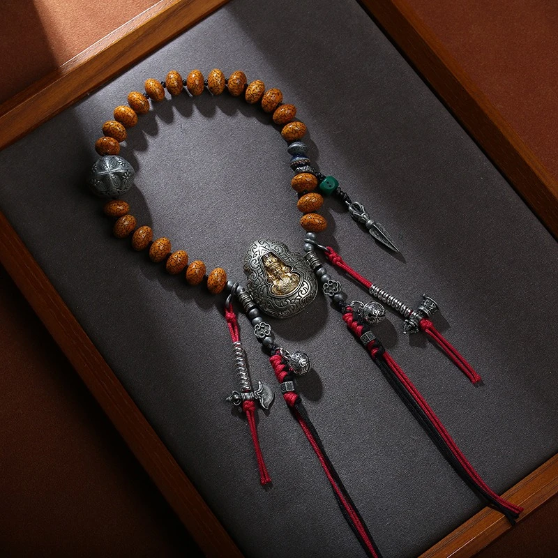 

Tibetan style Zhajiramga black box decoration paired with star moon old seed abacus bead pendant handmade ethnic style