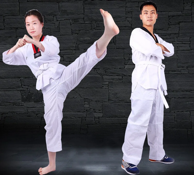 Nuovo cotone sciolto primavera ed estate Taekwondo abbigliamento tessuto di cotone uomo e donna a maniche corte Taekwondo abbigliamento