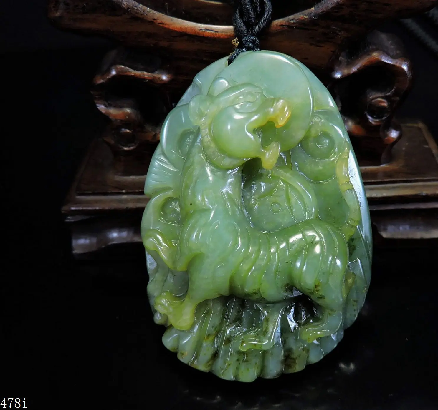 

Jade Jewelry Natural Jade Pendant Necklace Hand-Carved tiger&coin Jadeite Necklace Pendant Gift No Treatment 478i