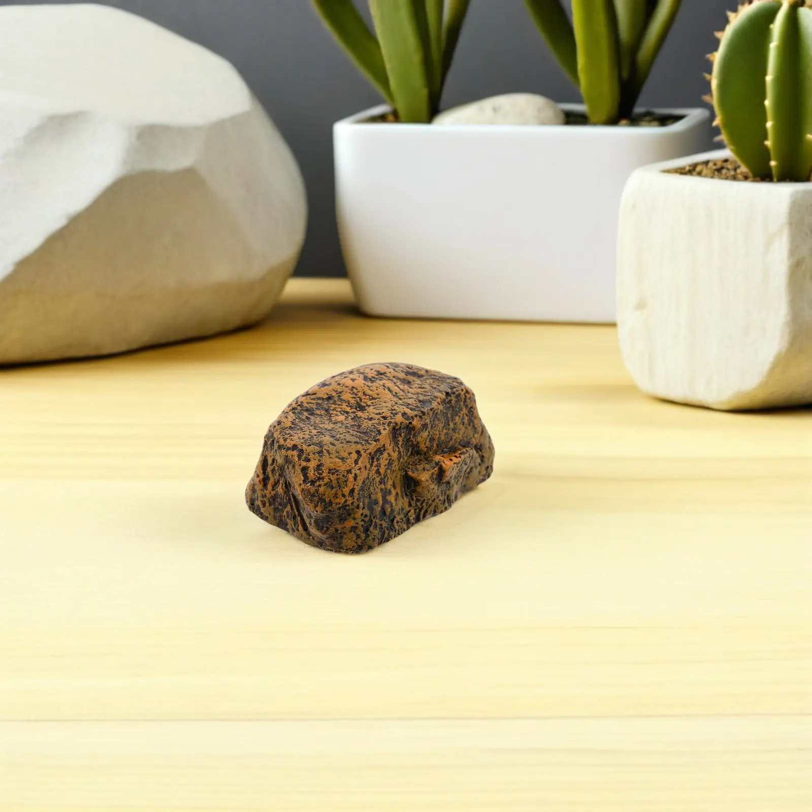 Realistic Stone Key Box 3.7x2.2x1.6 Inch Waterproof Hidden Outdoor Key Storage Box Anti-Theft for Garden Yard
