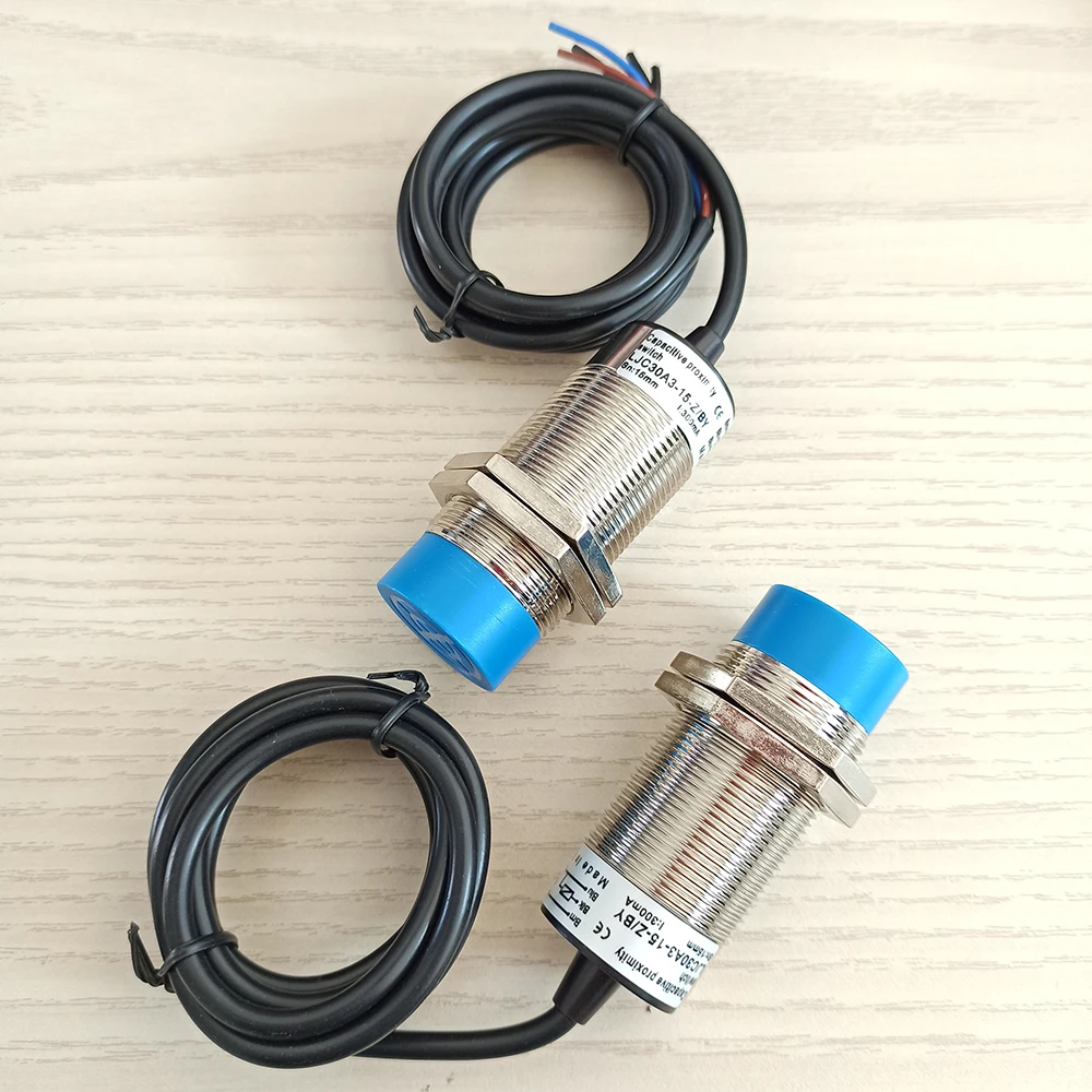 Capacitive Proximity Switch CM30 LJC30 detection 0-15mm DC6-36V AC90-250V NPN PNP NO NC NO+NC long distance metal sensor switch