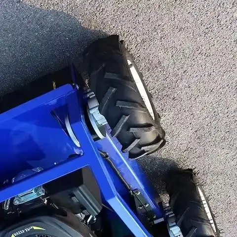 

Customized four-wheel drive remote control lawn mower a small wireless robot lawn mower suitable for home use.